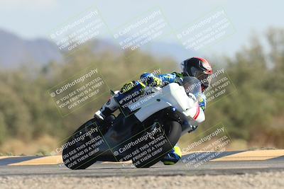 media/Oct-13-2025-Moto Forza (Mon) [[a66d839500]]/2-A Group/Session 4 Turn 7/